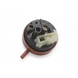 Pressostat pour lave-vaisselle Bauknecht Scholtes Whirlpool - C00274118
